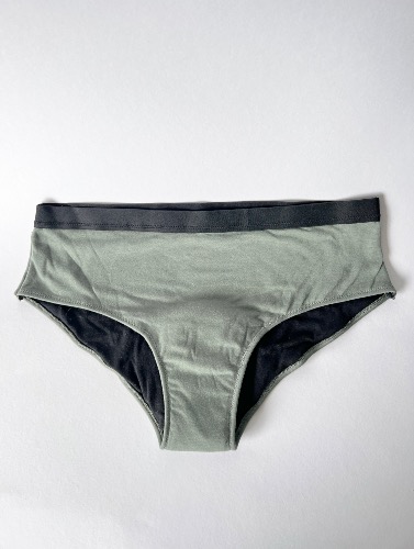 Culotte menstruelle AINA