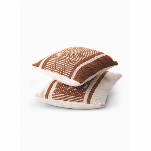 Soasoo-Malia-Cushion-Cocoa-2-2-big